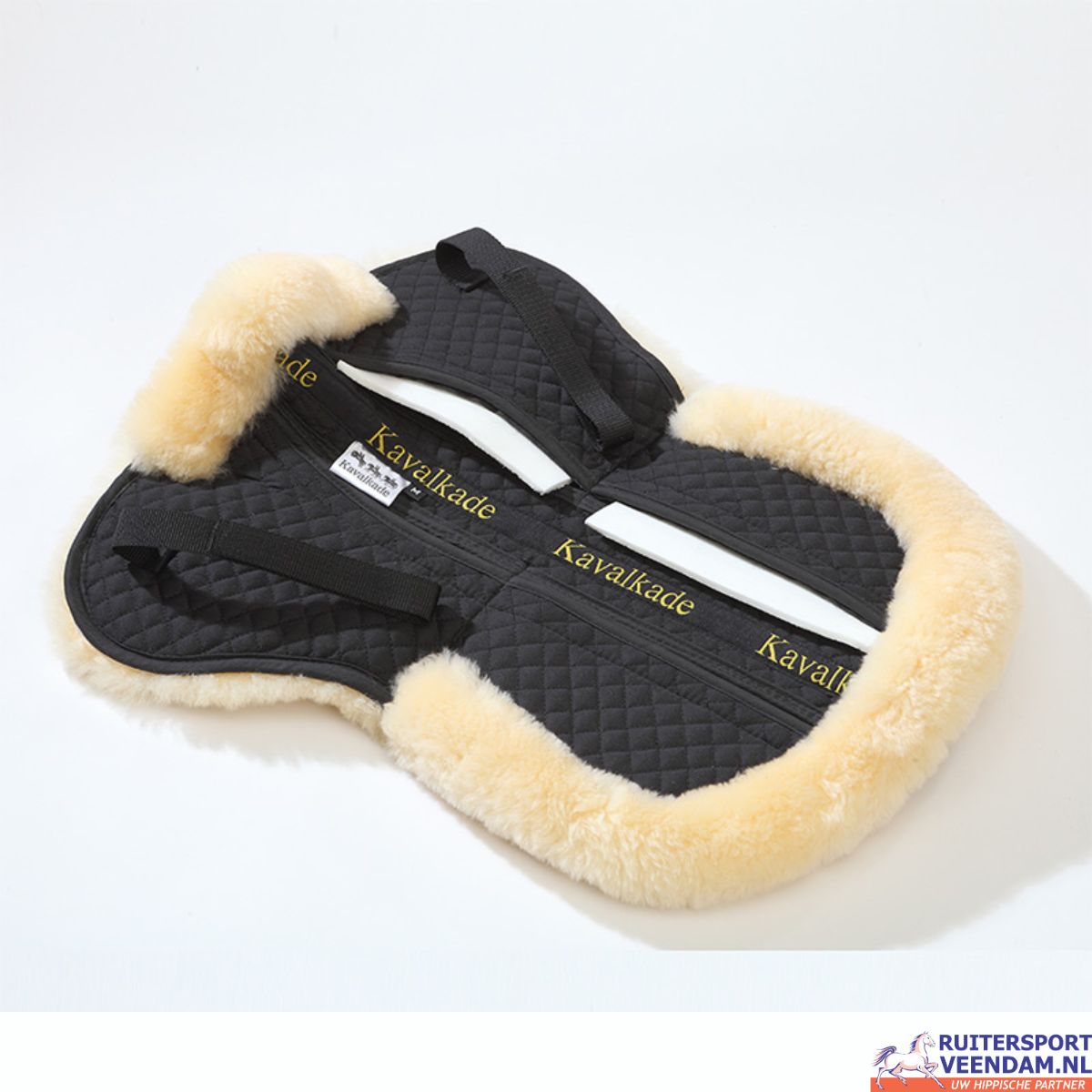 Kavalkade Zadelonderlegger Lamswol met inlages 5 Kavalkade Zadelonderlegger Lamswol met inlages